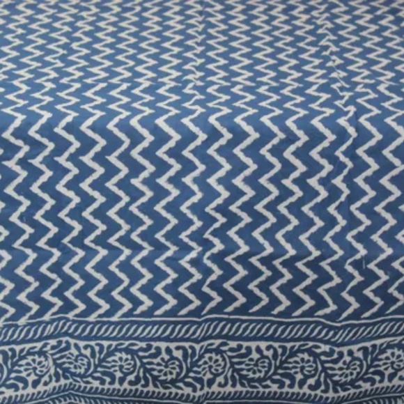 Versatile Indigo Scales India Print Fabric, Cotton, 22 X 67 Inches - Picture 5 of 5